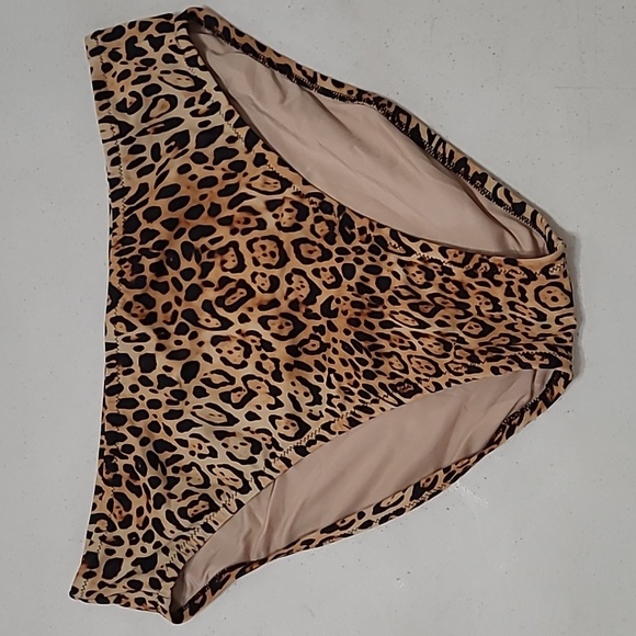 Victoria's Secret Animal Print Bikini Bottoms size Large - Picture 1 of 5